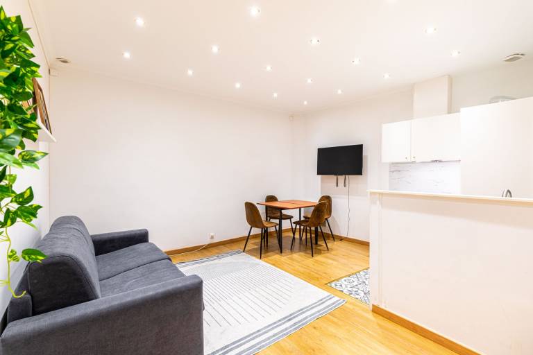 GuestReady Charmant Appt Parisien pour 4pax