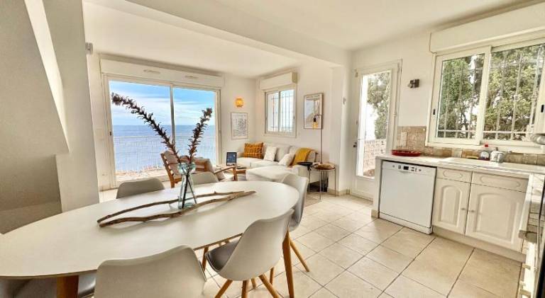 Apartment with garden | Beach nearby | Pets allowed — photo 3