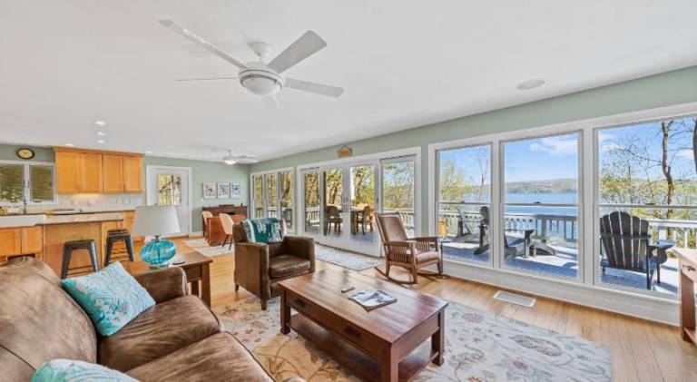 House with 3 rooms for 8 persons in Lake George, NY