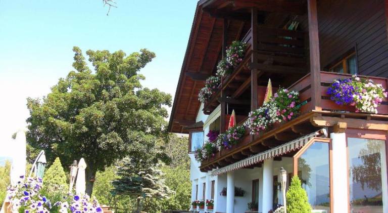 Pension Hatzis in Villandro