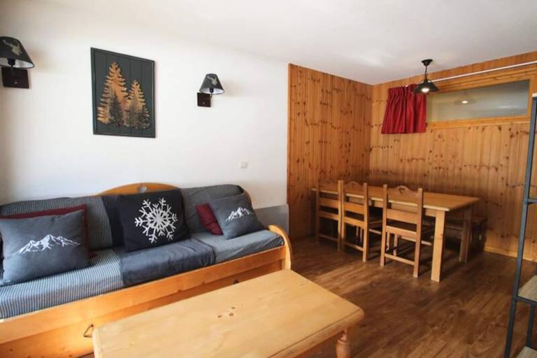 Holiday apartment with terrace & pool | Next to the ski | Pet-friendly — photo 3