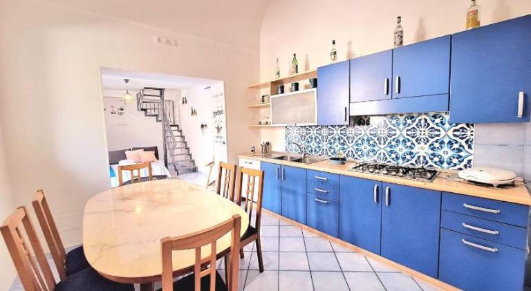 Apartment with 2 rooms for 5 persons — photo 4