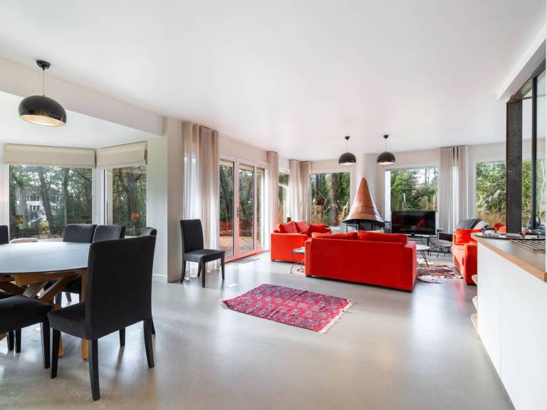 Villa with garden & private pool — photo 4