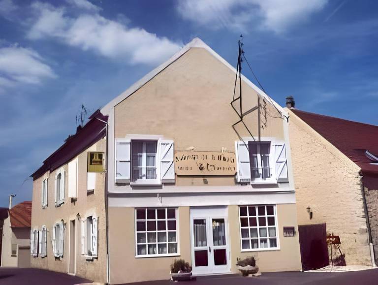 Auberge De L Omois