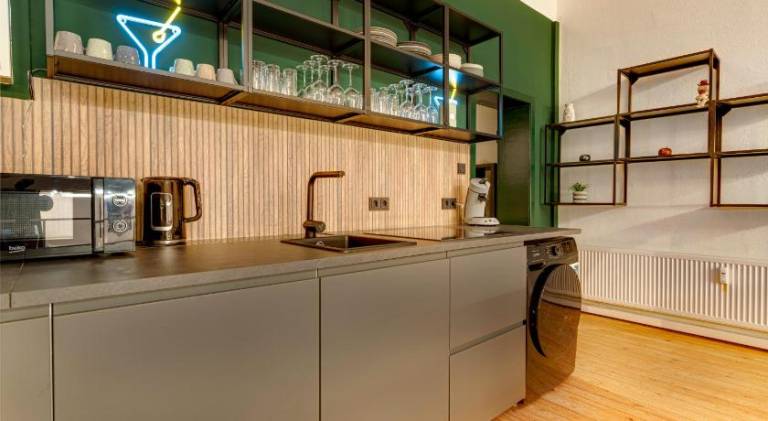 Rental apartment with terrace — photo 2