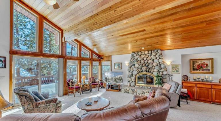 House with 4 rooms for 8 persons in South Lake Tahoe, CA