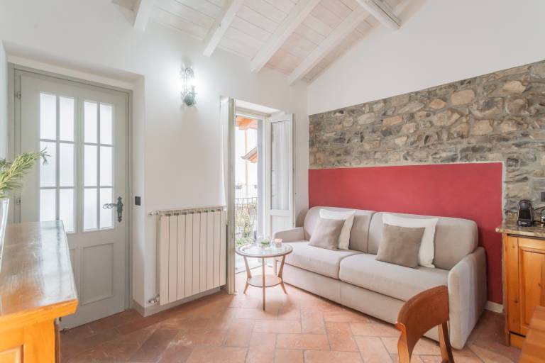 Fully equipped rental apartment with terrace | City view | Pet-friendly — photo 2