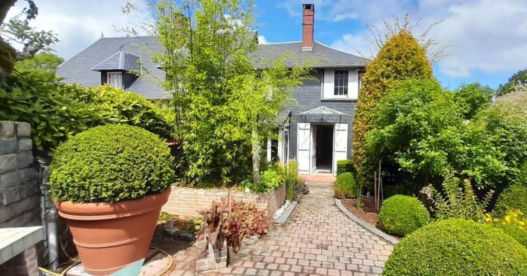 Pension Saint-Sylvestre-de-Cormeilles