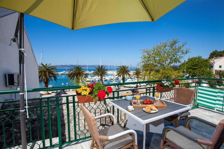 Rental apartment with terrace | Sea view — photo 3