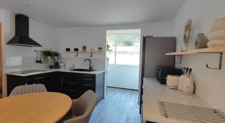 Rental apartment with 2 rooms for 4 persons — photo 4
