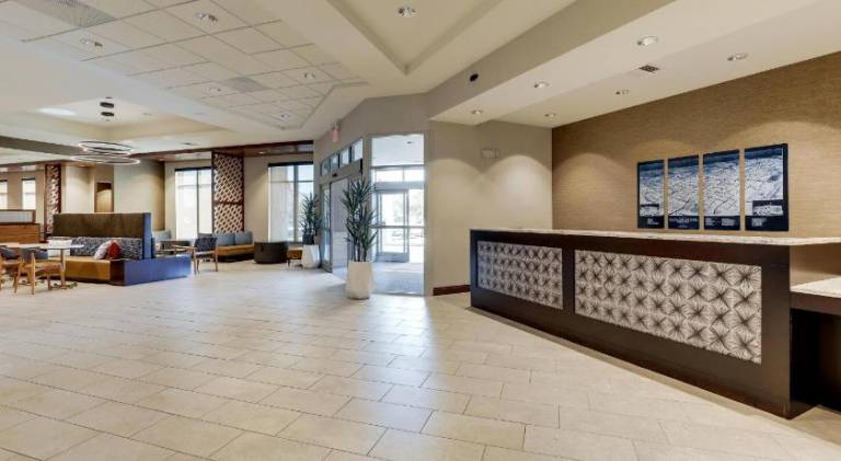 Drury Plaza Hotel Tampa Brandon — photo 3