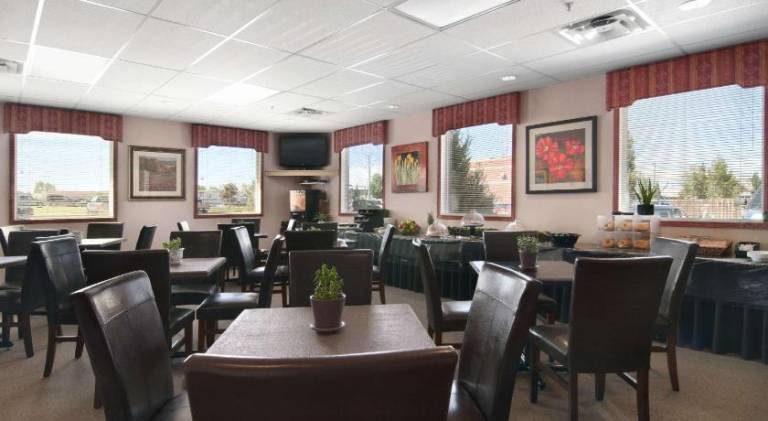 Travelodge by Wyndham Stony Plain — photo 5