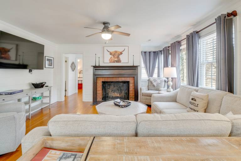 Family-Friendly Knoxville Home: Close to UT! — photo 5