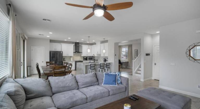 House with 4 rooms for 10 persons in Glendale, AZ