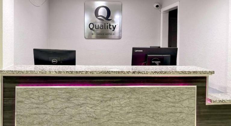 Quality Inn & Suites Columbus West — photo 3