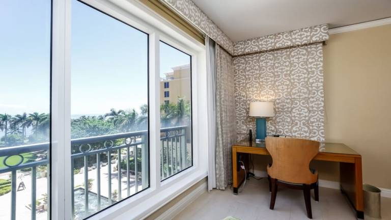 Condo  Key Biscayne