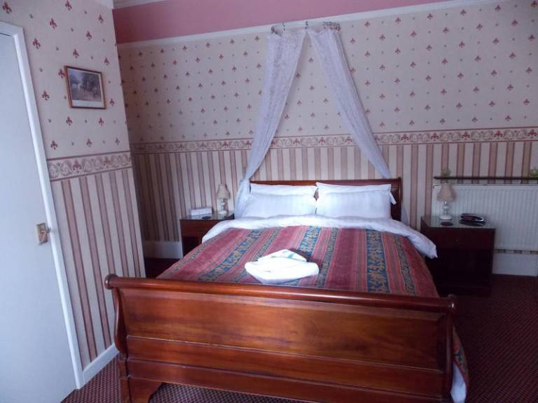 The Darnley Hotel — photo 3