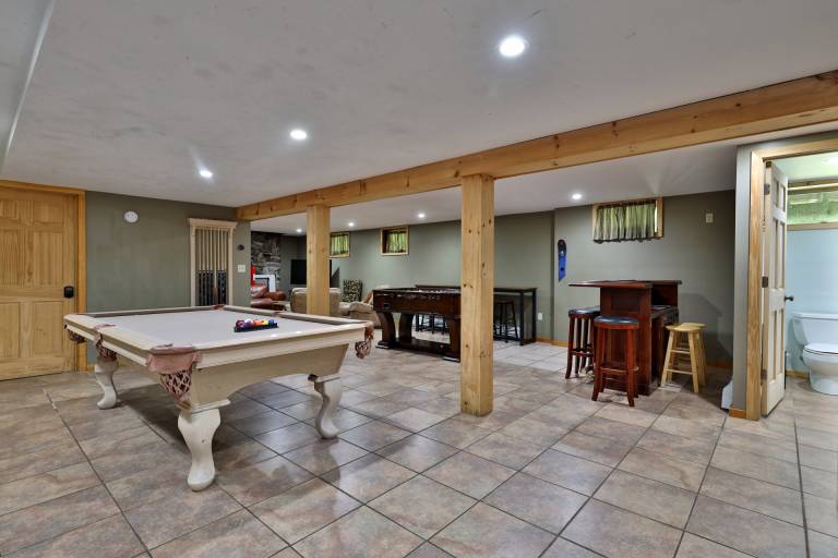 Children-friendly spacious chalet with hot tub & barbecue | Mountain view | Perfect for remote work | Pets allowed — photo 5