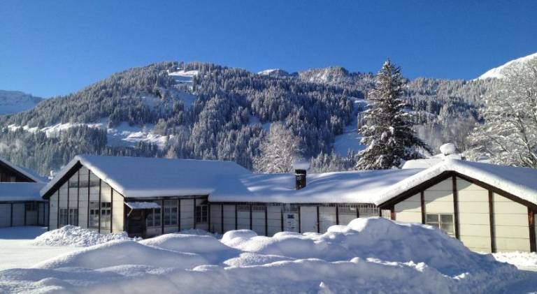 Mountain Lodge Backpackercamp in Lenk