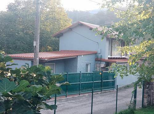 Casa Los Corrales de Buelna
