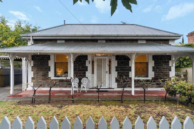 House  Adelaide