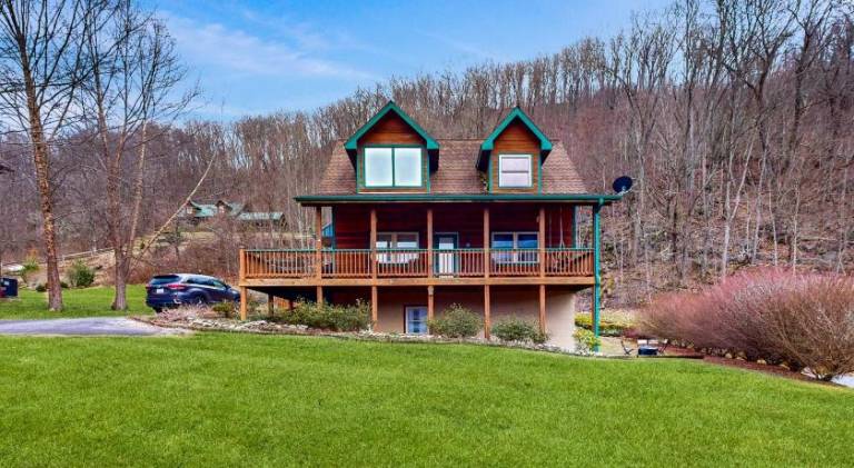 House with 3 rooms for 7 persons in Maggie Valley, NC