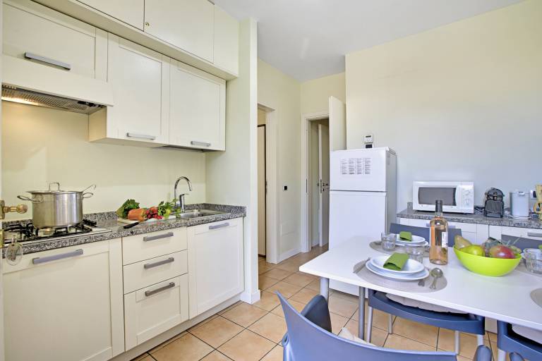 Child-friendly holiday apartment with patio | Mountain view | Next to the beach | Pets allowed — photo 3
