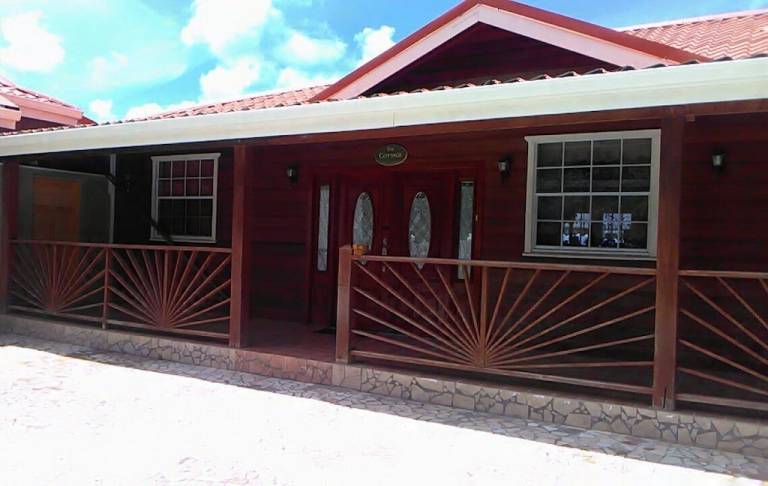 House  Laborie