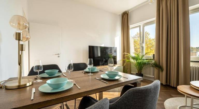Airport Apartment fur 4 - Smart TV - Kuche - eCharger — photo 2