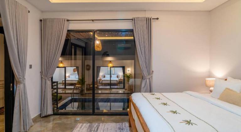 Villa with pool | Pet-friendly — photo 2