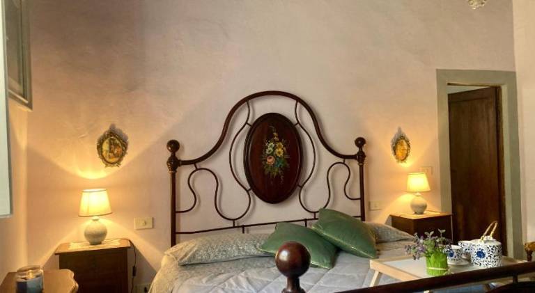 Holiday apartment with 1 room for 2 persons in Cortona