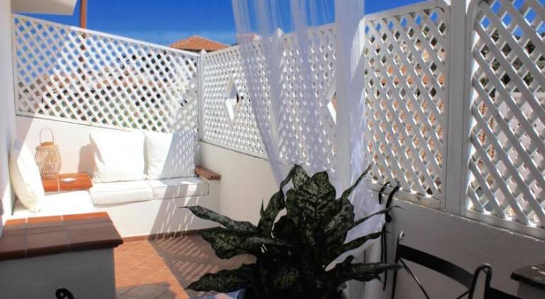 Child-friendly charming serviced apartment with private pool, terrace & garden | Pets are welcome — photo 4