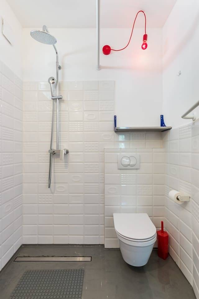 Sleeps 8, Pet friendly, Garden & Roof Terrace — photo 5
