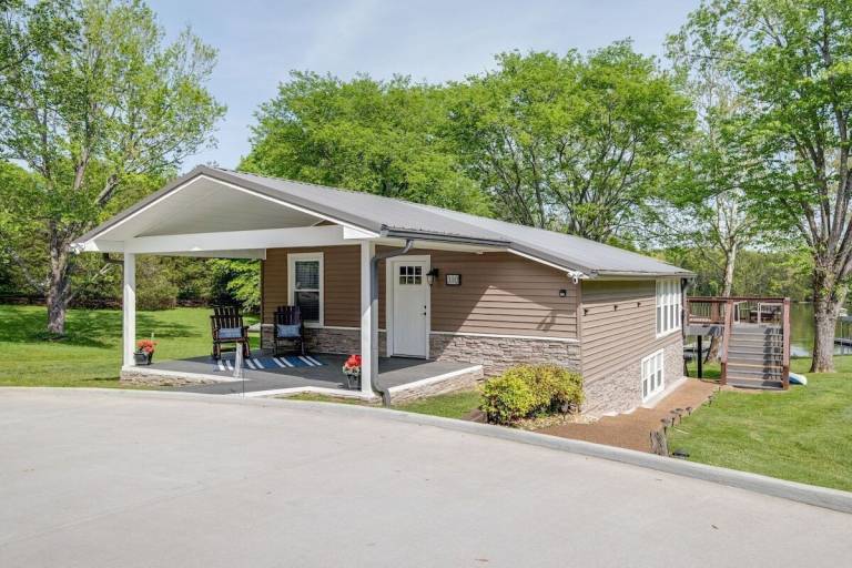 Cabin Gallatin