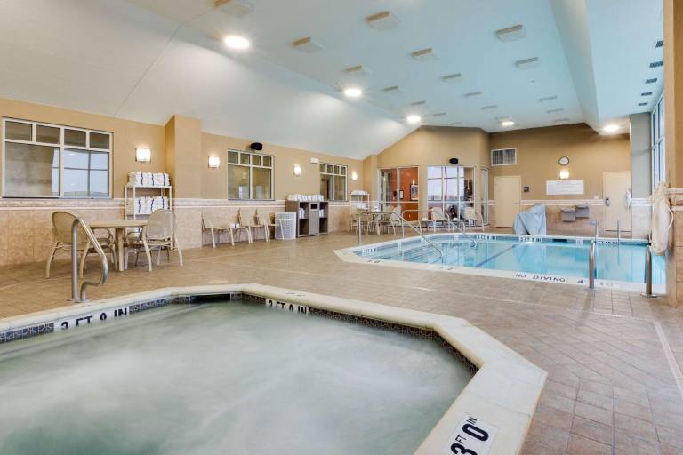 Drury Inn & Suites St. Louis O'Fallon — photo 4