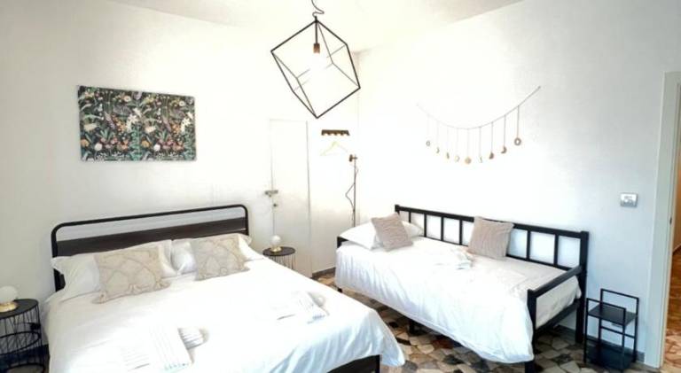 Apartment with 2 rooms for 5 persons — photo 2