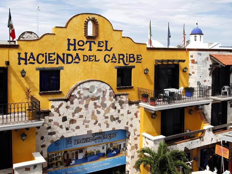 Hacienda Del Caribe Hotel in Playa del Carmen