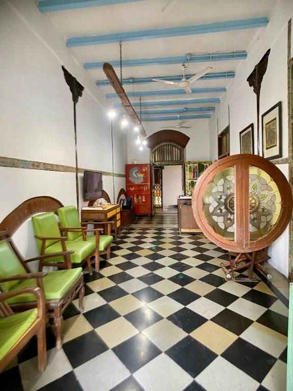 Hotel New Vasantashram CST Mumbai