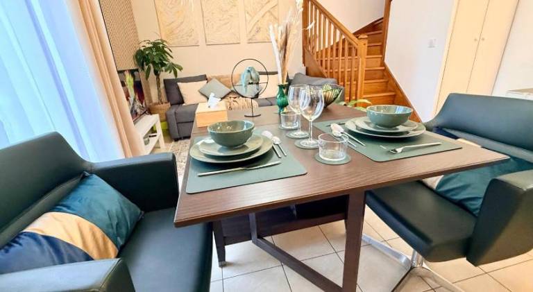 Apartment with terrace — photo 2
