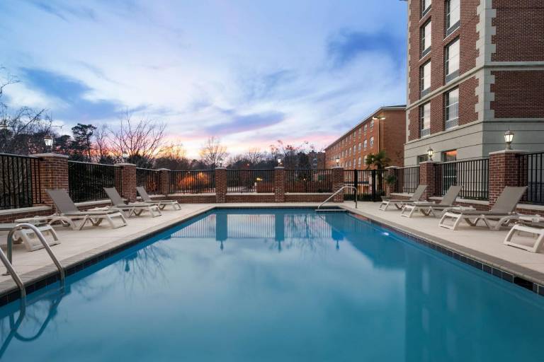 Hampton Inn & Suites Williamsburg-Central — photo 2
