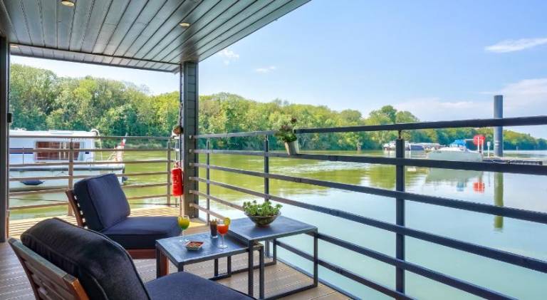 House with 2 rooms for 6 persons — photo 4