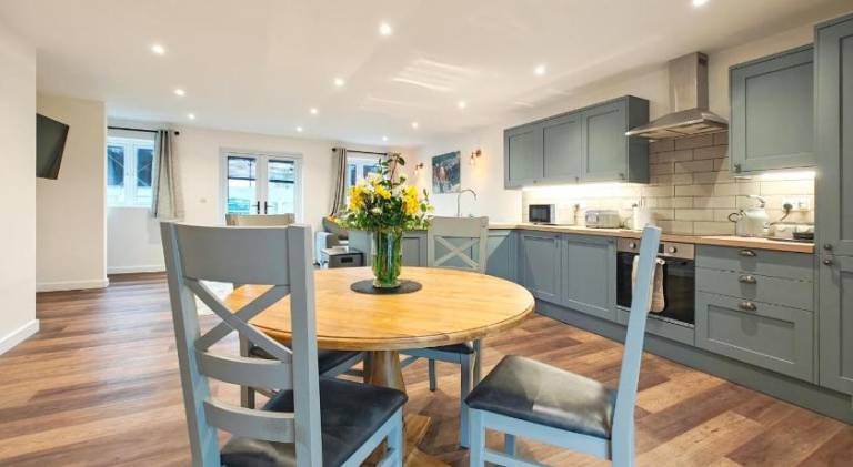 Vacation home with 2 rooms for 4 persons in Maidstone