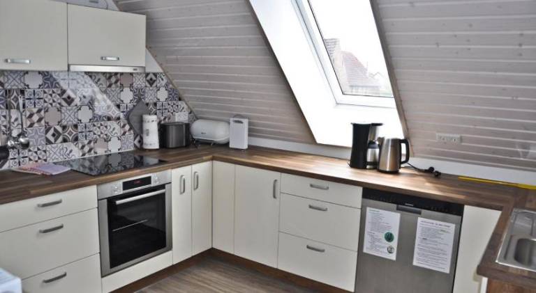 Holiday apartment with 2 rooms for 6 persons — photo 2
