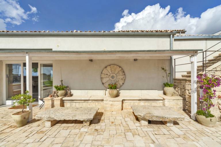 Cozzo di Papaleo: Patio Foglia — photo 5