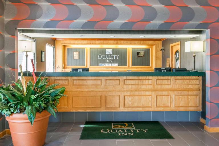Quality Inn Seymour I-65 — photo 5