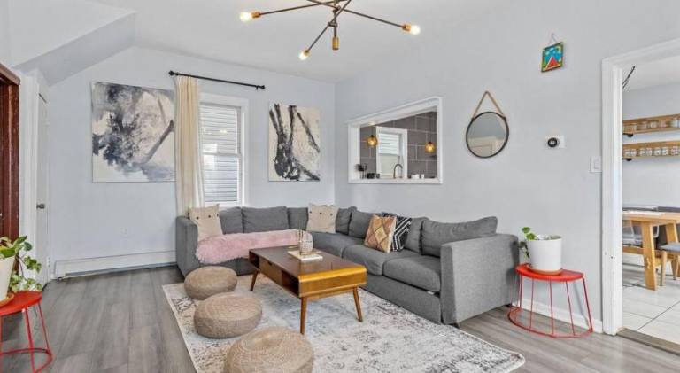 AC Beach House 8BR 4BA 4000 SqFt Big Groups — photo 3