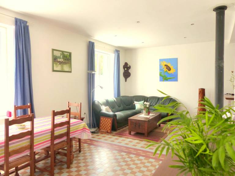 Gite with yard & patio — photo 2