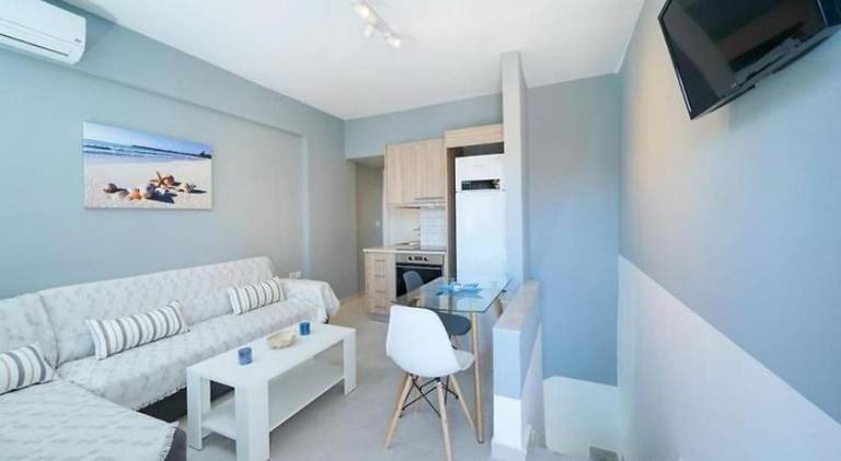 Las sirenas maisonnettes by the beach groundfloor and semi basement — photo 2