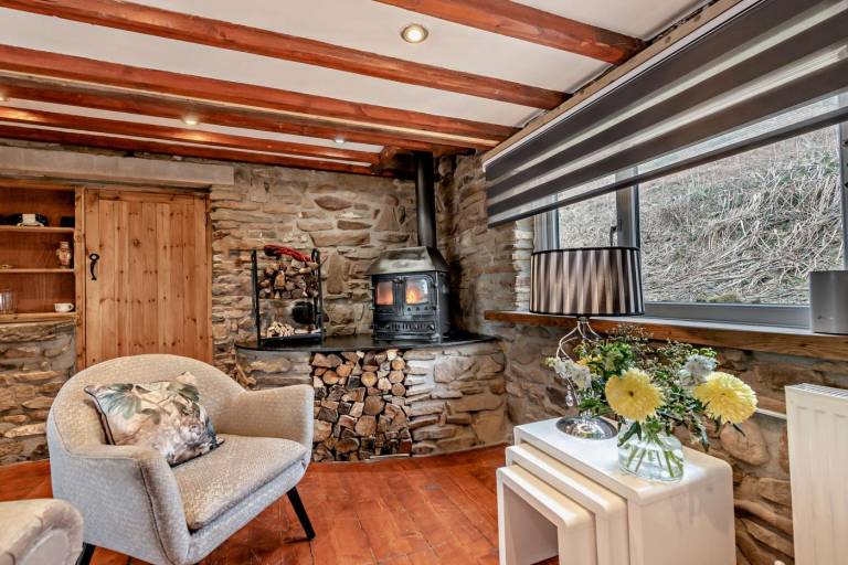 Cottage with 2 rooms for 4 persons — photo 2