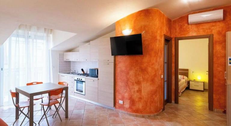 Rental apartment with 1 room for 5 persons — photo 2